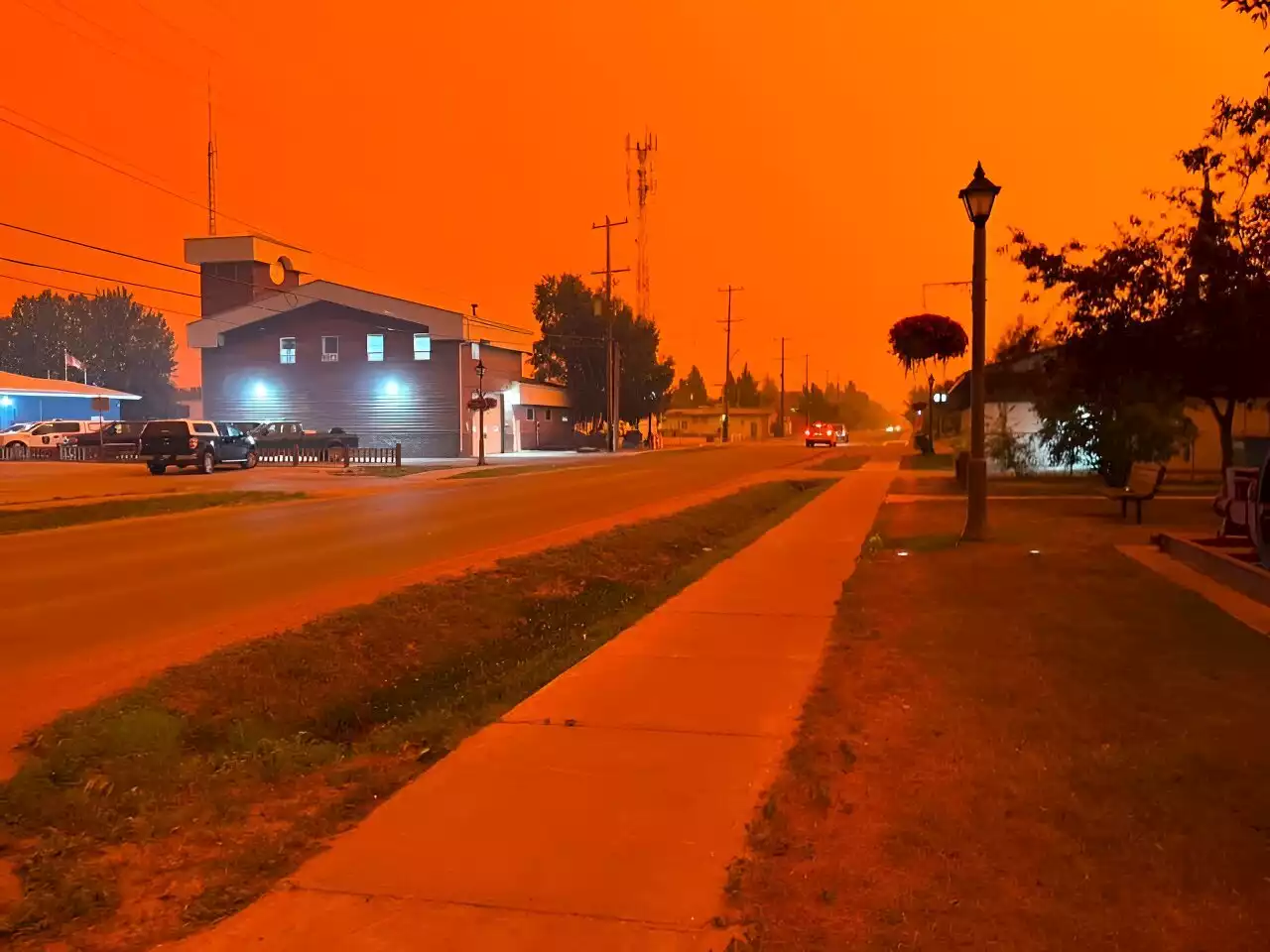 Military airlifts provide escape as wildfires sweep Canada's far north