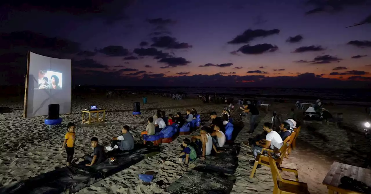 Seaside screen brings magic of movies to Gaza years after cinemas closed