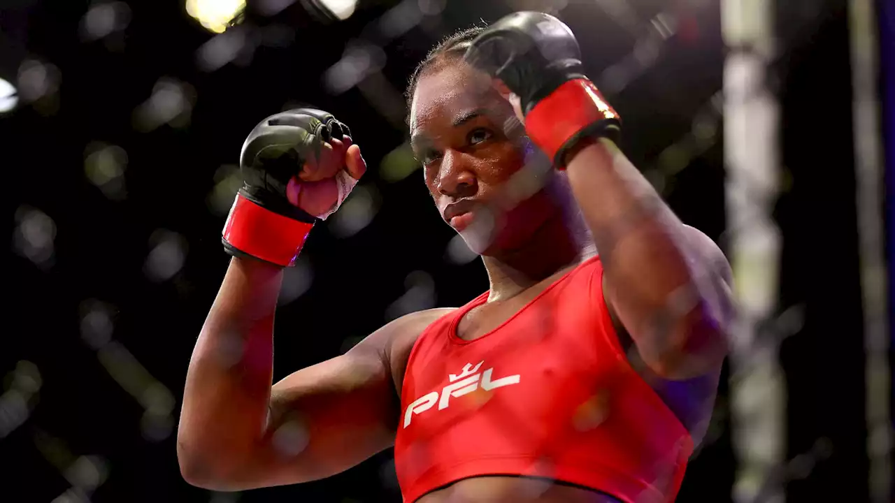 PFL: 'Parfois, j’oublie que j’ai des jambes', Claressa Shields raconte son défi en MMA