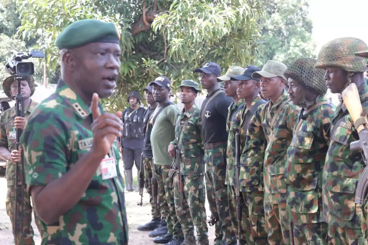 'Your morale must not dwindle' -- army chief tasks troops in Niger state after encounter with bandits