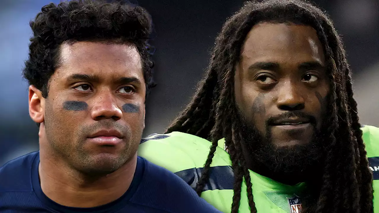 Russell Wilson Mourns Alex Collins' Death, 'One Of My Favorite Teammates'