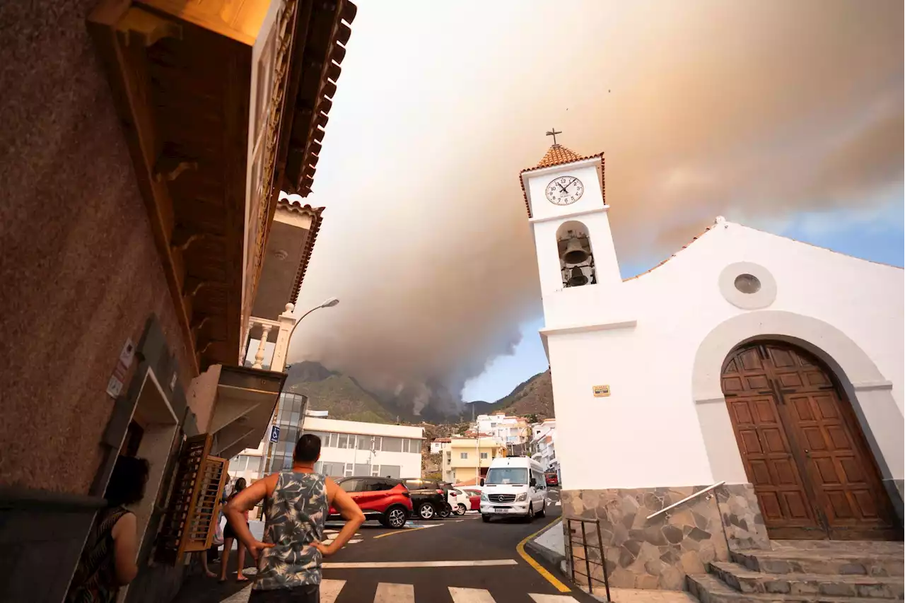 Flere landsbyer evakuert etter skogbrann på Tenerife