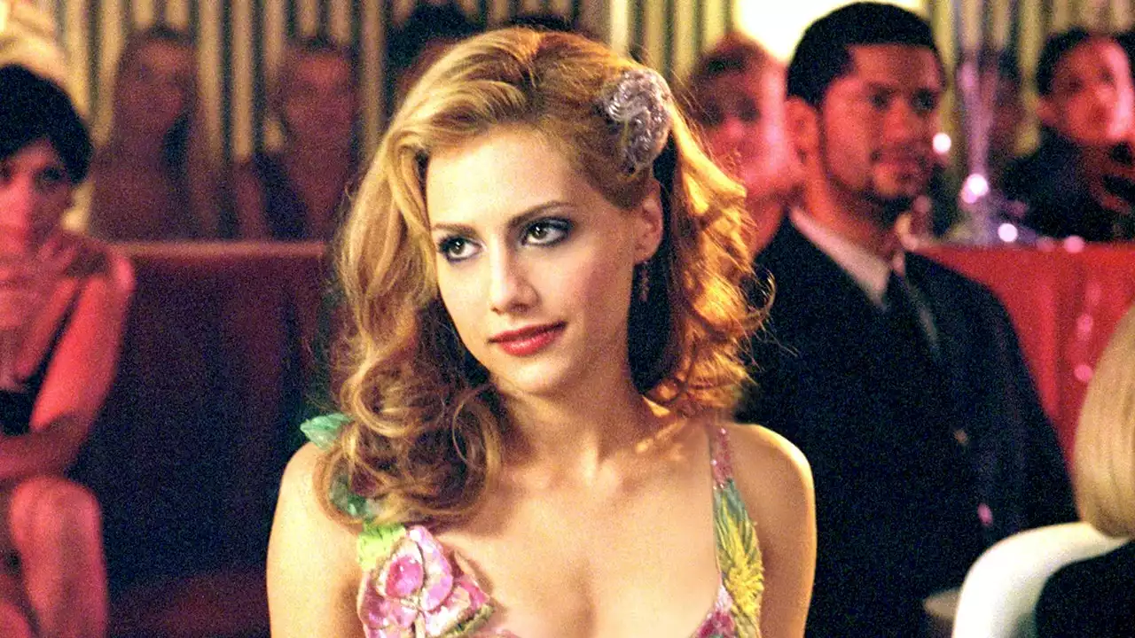 20 Years Later, Fans Are Still Obsessed With the Iconic ‘Uptown Girls’ Dress