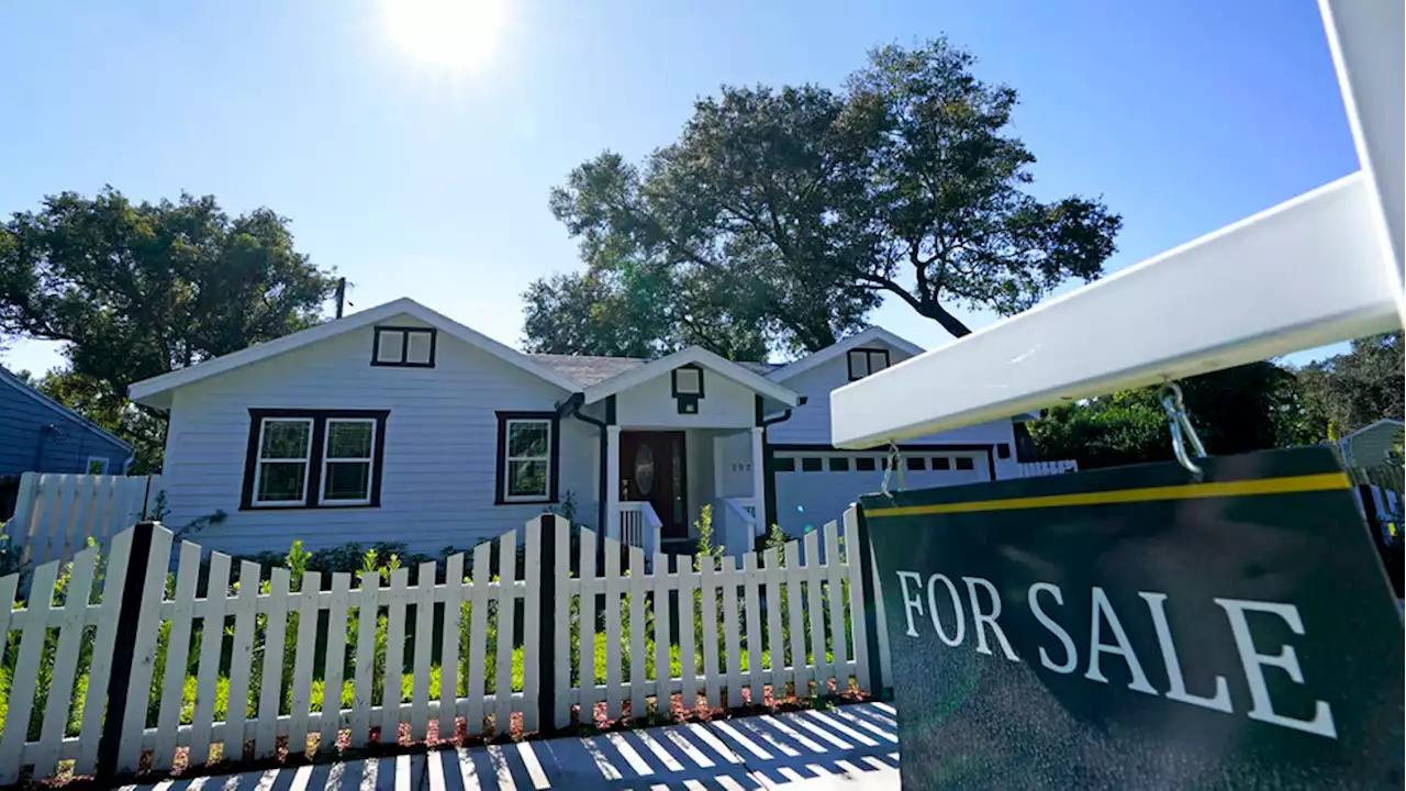 Mortgage rates hit 22-year high, Bankrate says