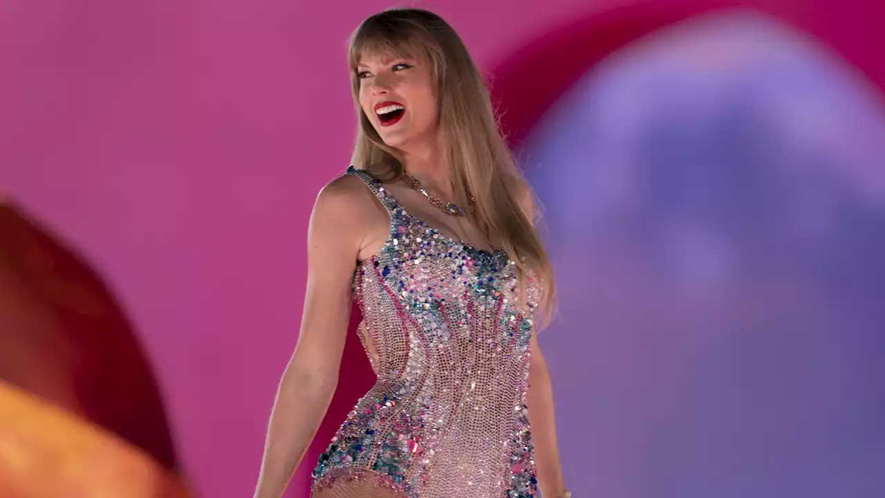 Taylor Swift announces October release of '1989 (Taylor's Version)' at Eras Tour show in Los Angeles