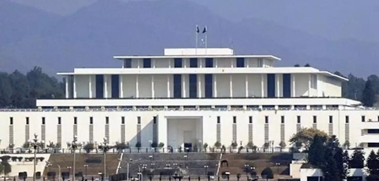 نگراں وفاقی کابینہ آج حلف اٹھائے گی
