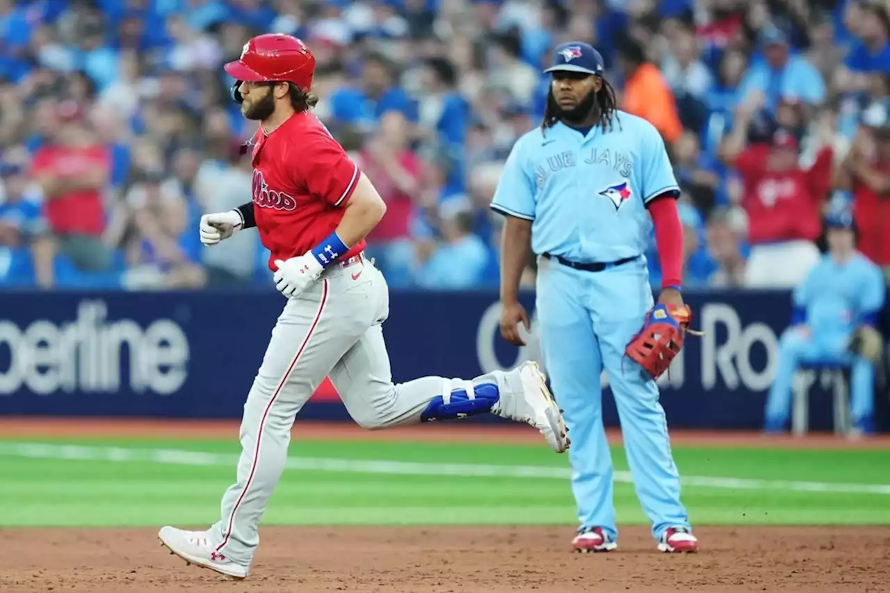 Nick Castellanos's two-run double revs Phillies' offence in 9-4 win over Blue Jays