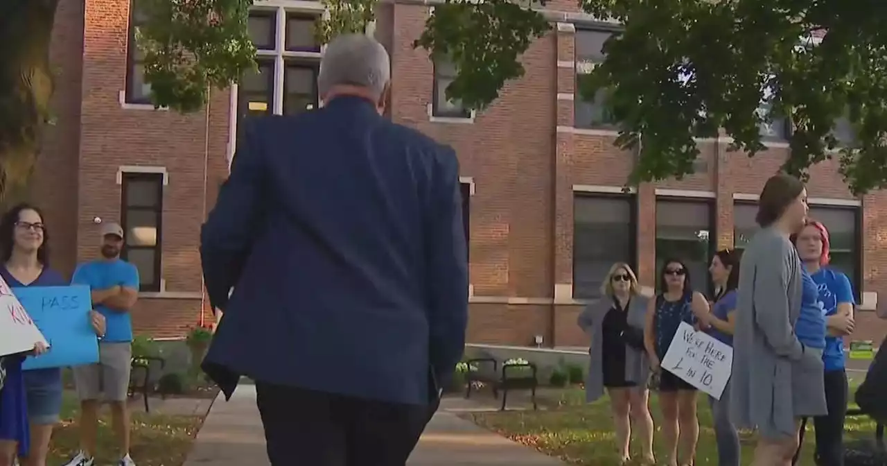 Parents rally outside Wheaton school board meeting, say some teachers were danger to students