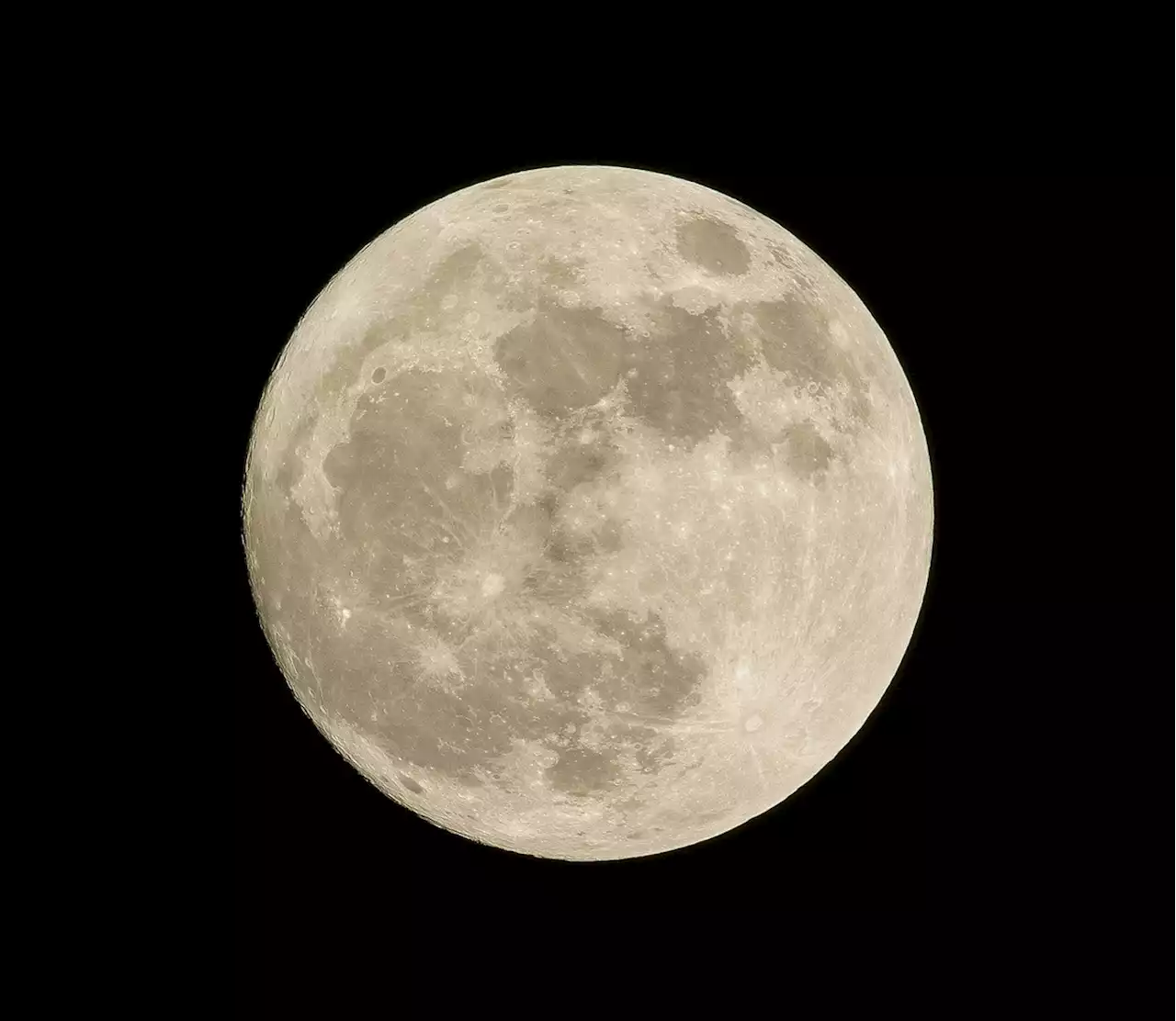 Pleine lune du 1er août : ce signe qui va être particulièrement touché