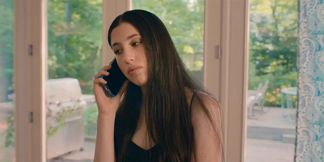 Stacy Plans the Party of a Lifetime in New 'You Are So Not Invited to My Bat Mitzvah' Clip