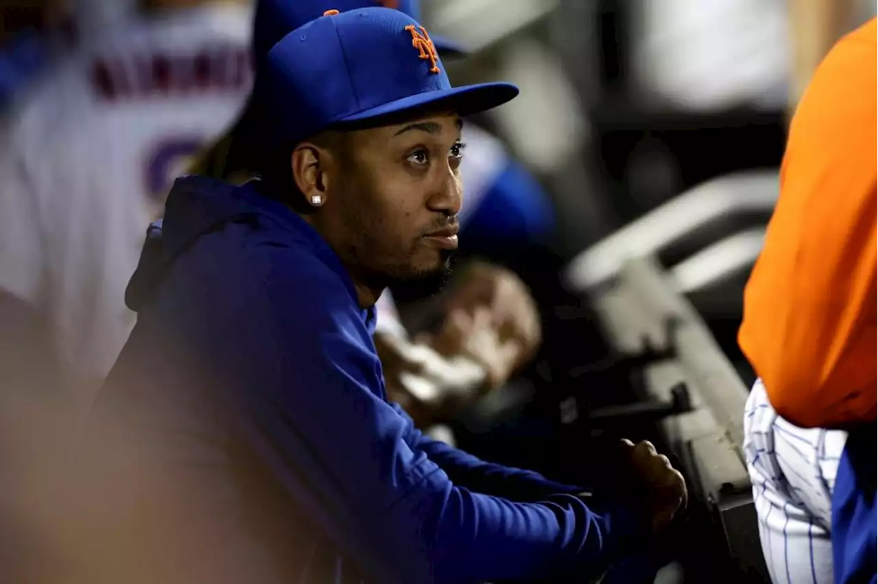 Mets Notebook: Edwin Diaz throws off mound but too early to talk a late-season return