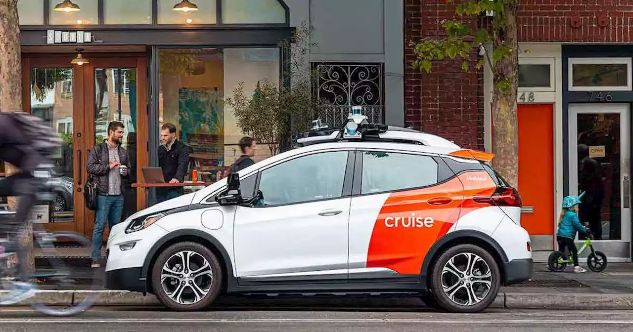 An autonomous car in San Francisco got stuck in wet concrete