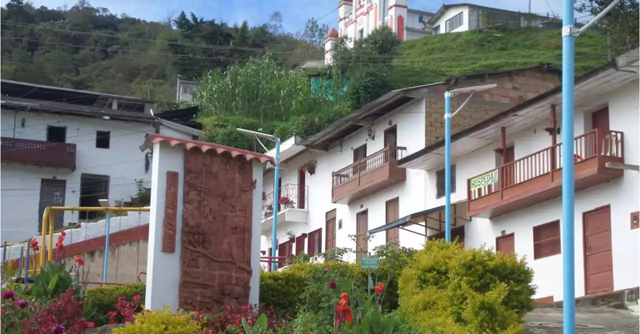 Caos y destrucción: así se vivió el fuerte temblor de este jueves en El Calvario