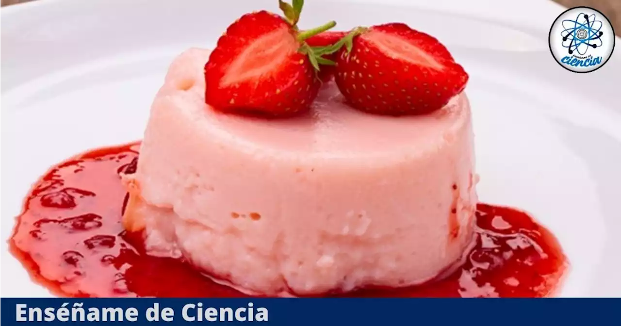 Aprende a preparar con esta receta un cremoso flan de yogur sabor fresa SIN HORNO