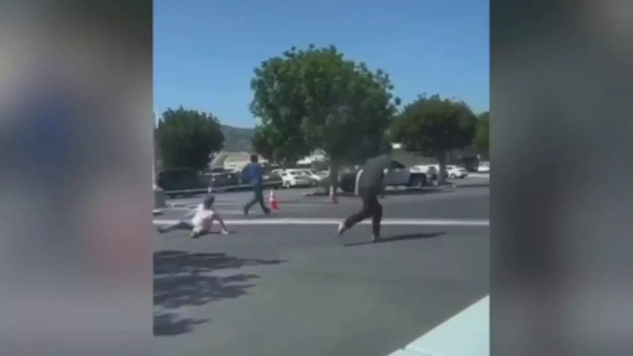 California woman violently dragged in parking lot by purse-snatchers, good Samaritans rush to rescue