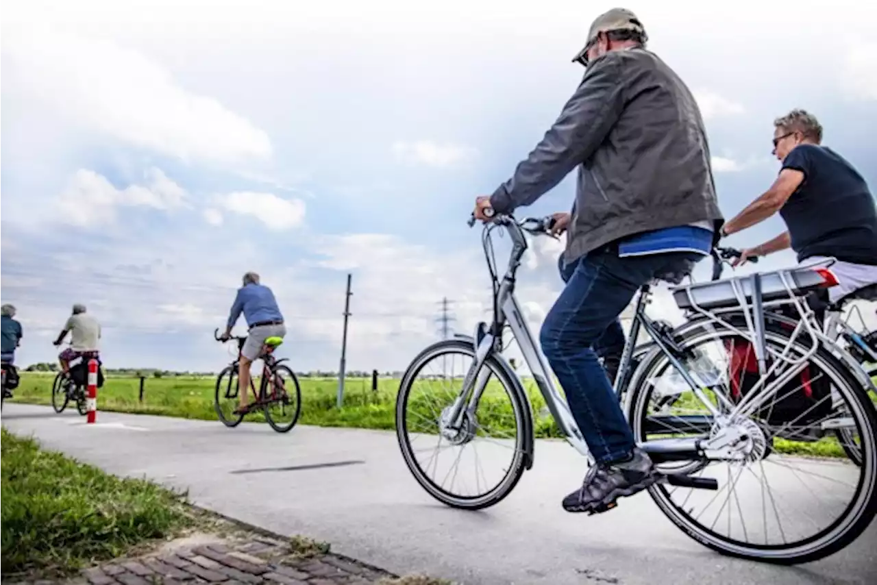 Gemeente en Okra organiseren workshop elektrisch fietsen voor senioren: “Belangrijk voor de veiligheid”