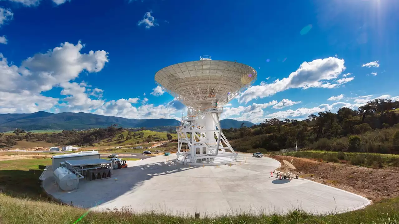 Here's how astronomers use DSN to connect with James Webb