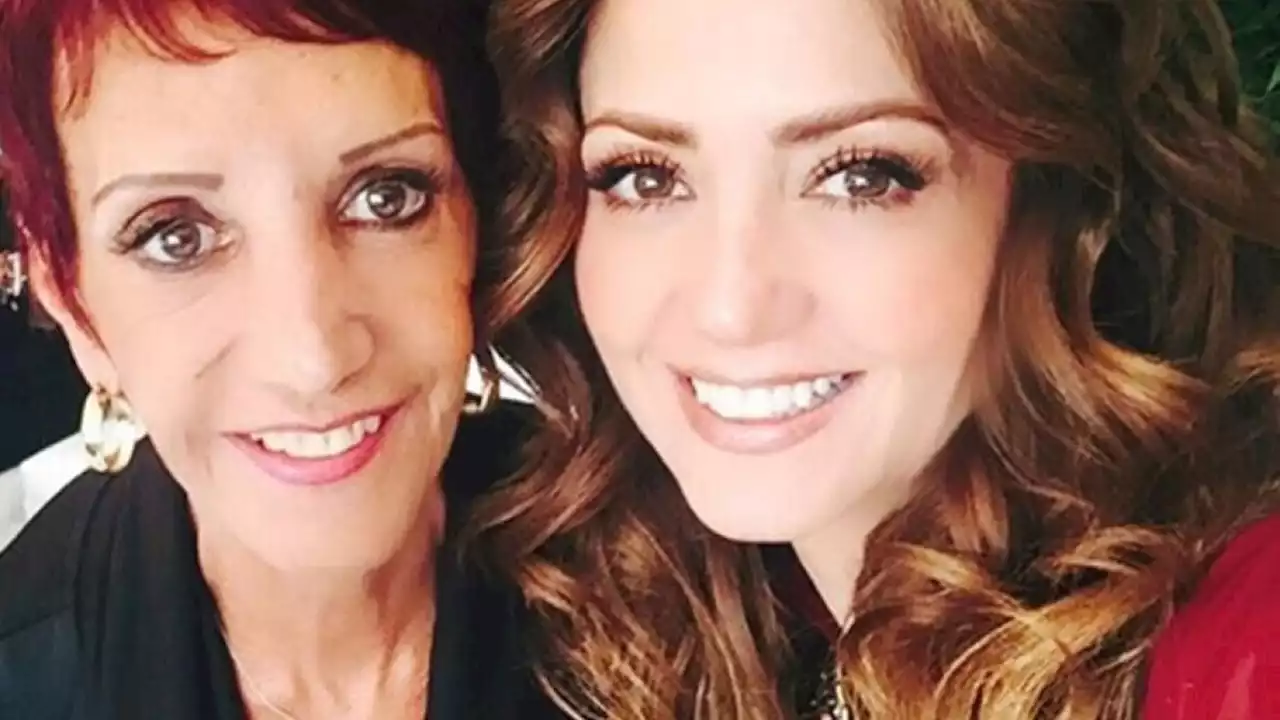 Andrea Legarreta afirma que presintió la muerte de su madre: 'se estaba despidiendo'