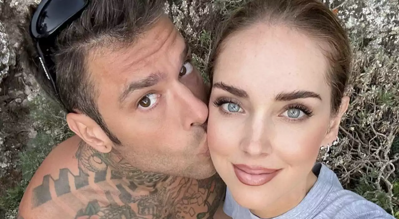 Chiara Ferragni e Fedez spariti dai social: ecco da quanto non postano nulla. Fan allarmati: «Che succede?»