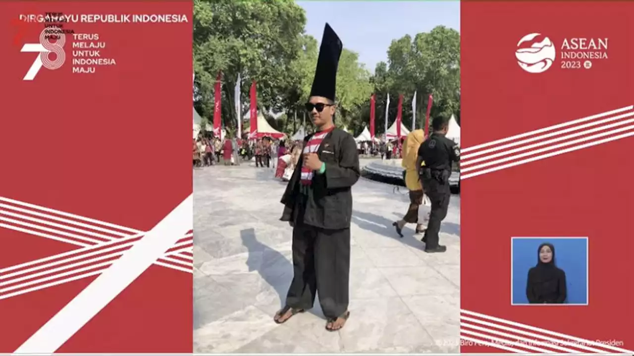 Peci Panjang Ricky, Juara Pakaian Adat Terbaik di Upacara Penurunan Bendera Bikin Jokowi Tertawa