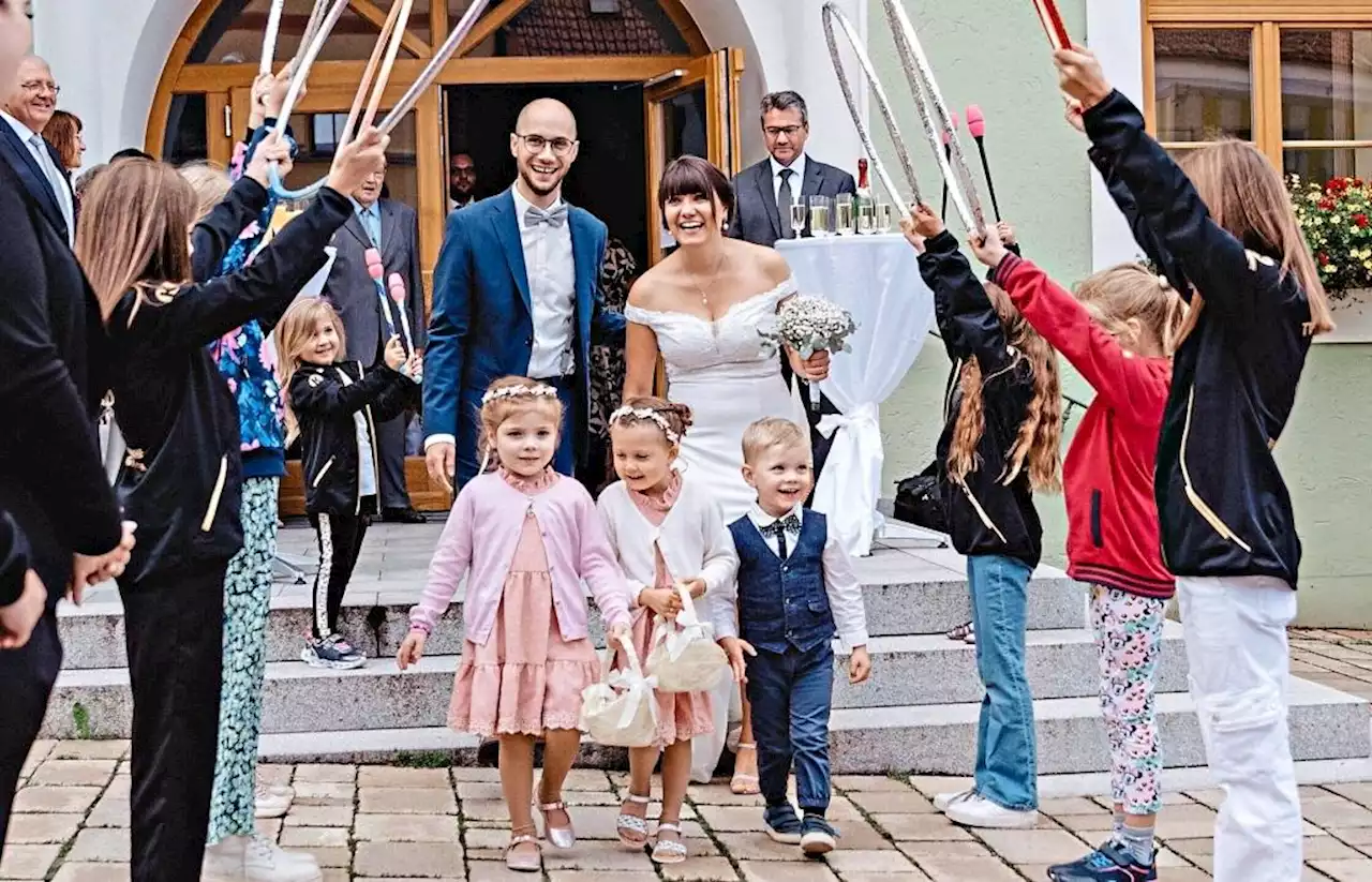 Karin und Daniel Urban sagten Ja – Hochzeit in Waldmünchen mit drei Ringen