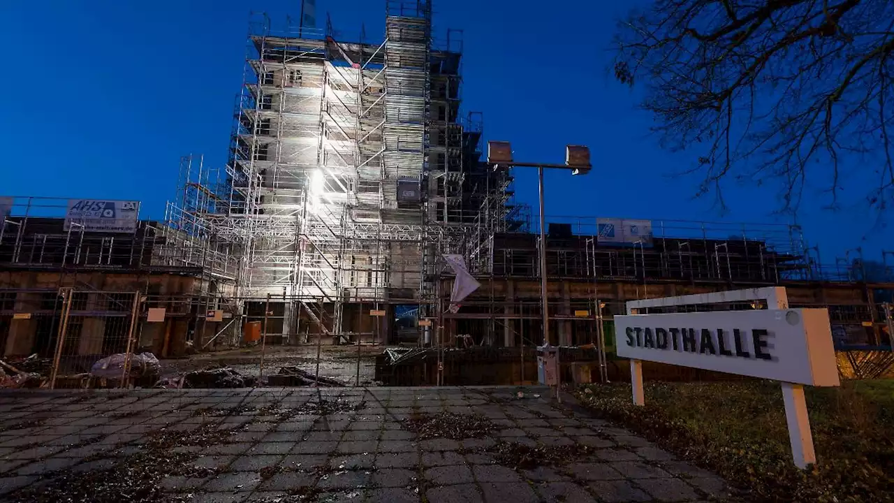 Stadtrat debattiert Erhöhung der Kosten für Stadthalle