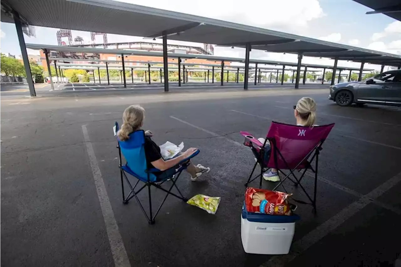 Stranded at Citizens Bank Park, diehard Bruce fans are “devastated” and “worried”