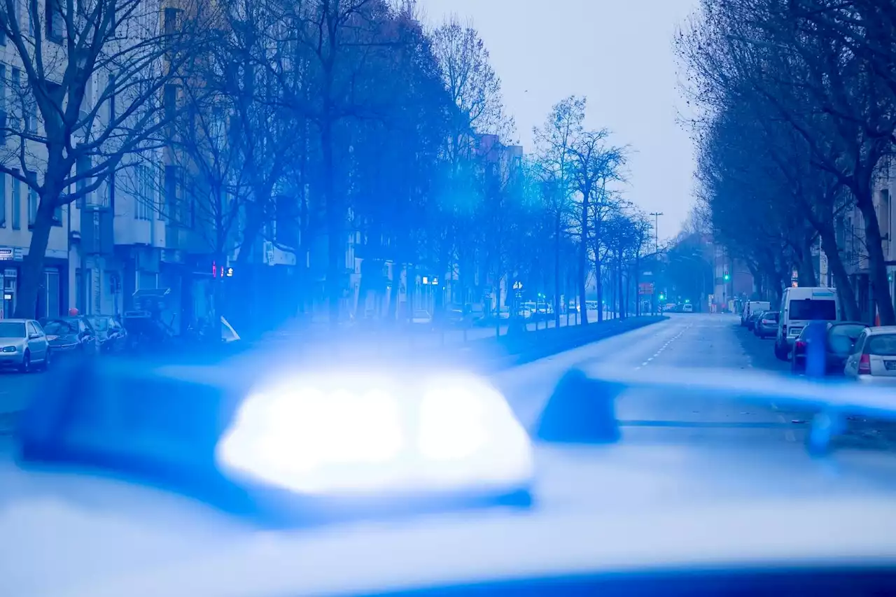 Polizist erschießt mit Messer bewaffneten Angreifer