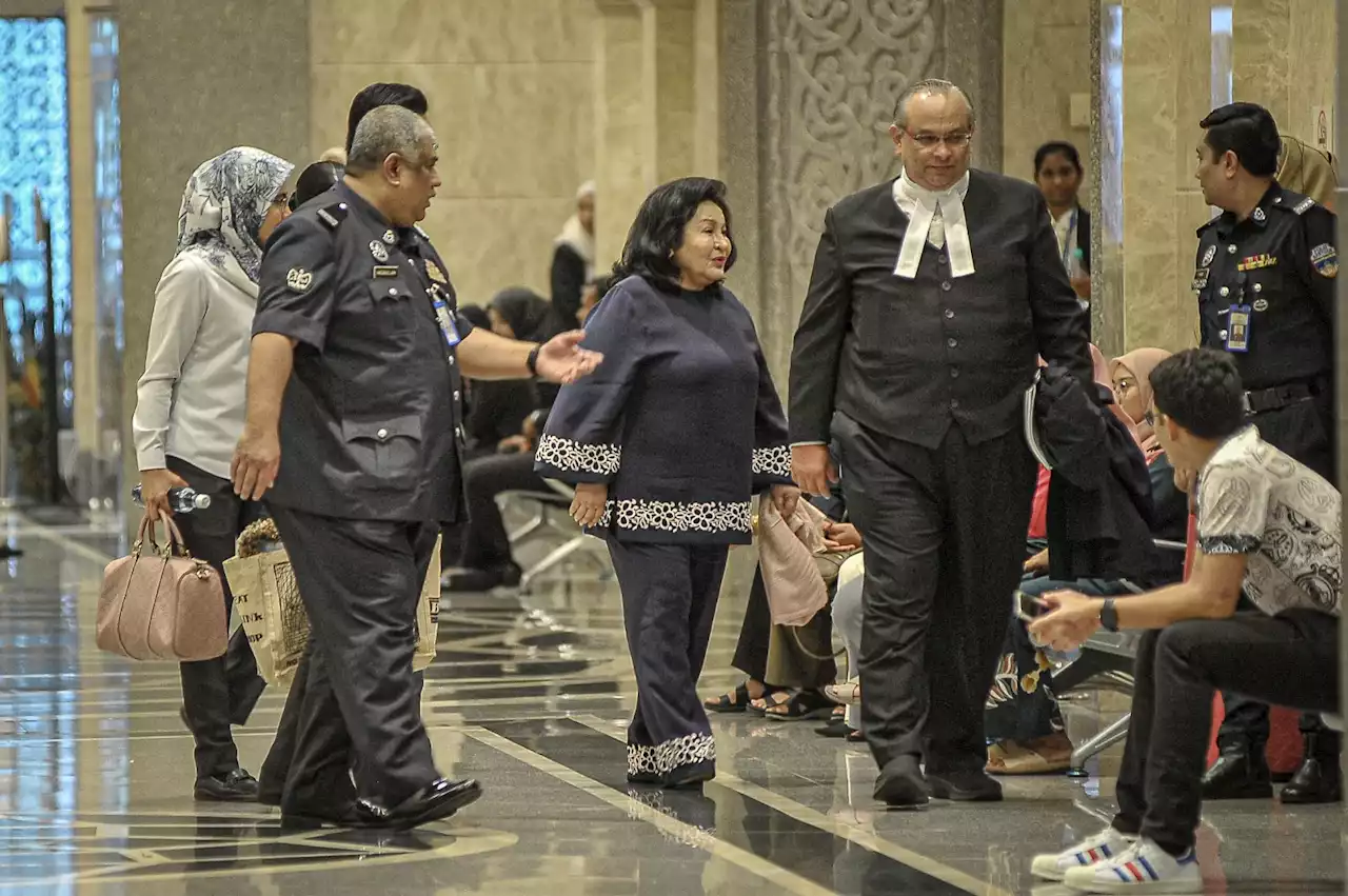 Rosmah `terbang' lagi ke Singapura esok, lawat Nooryana Najwa yang sarat mengandung