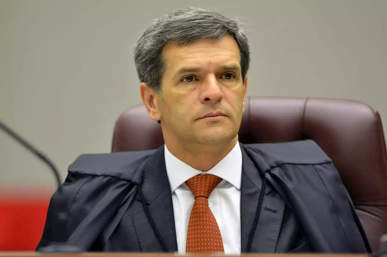 STJ: Advogado pode recorrer para tentar reverter honorários em seu favor