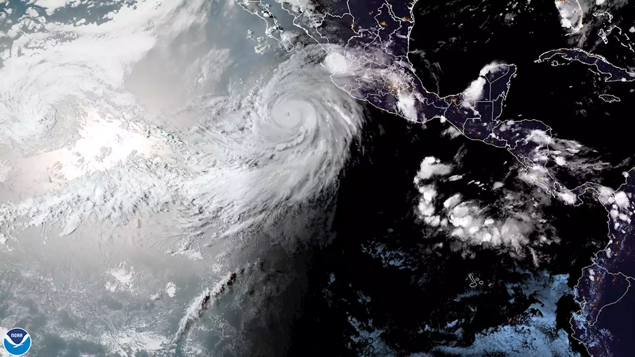 1st ever Tropical Storm Watch issued in CA as Hurricane Hilary strengthens to Category 4