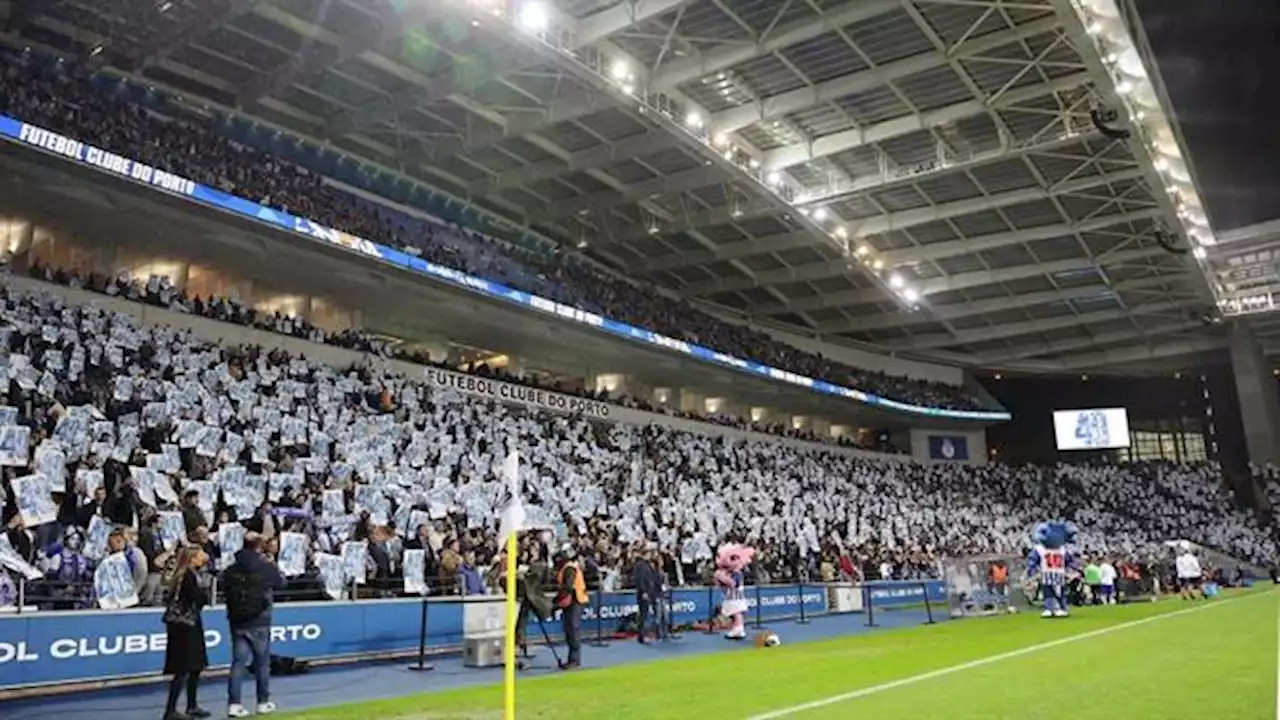 Mar azul faz lotação esgotada no Dragão (FC Porto)