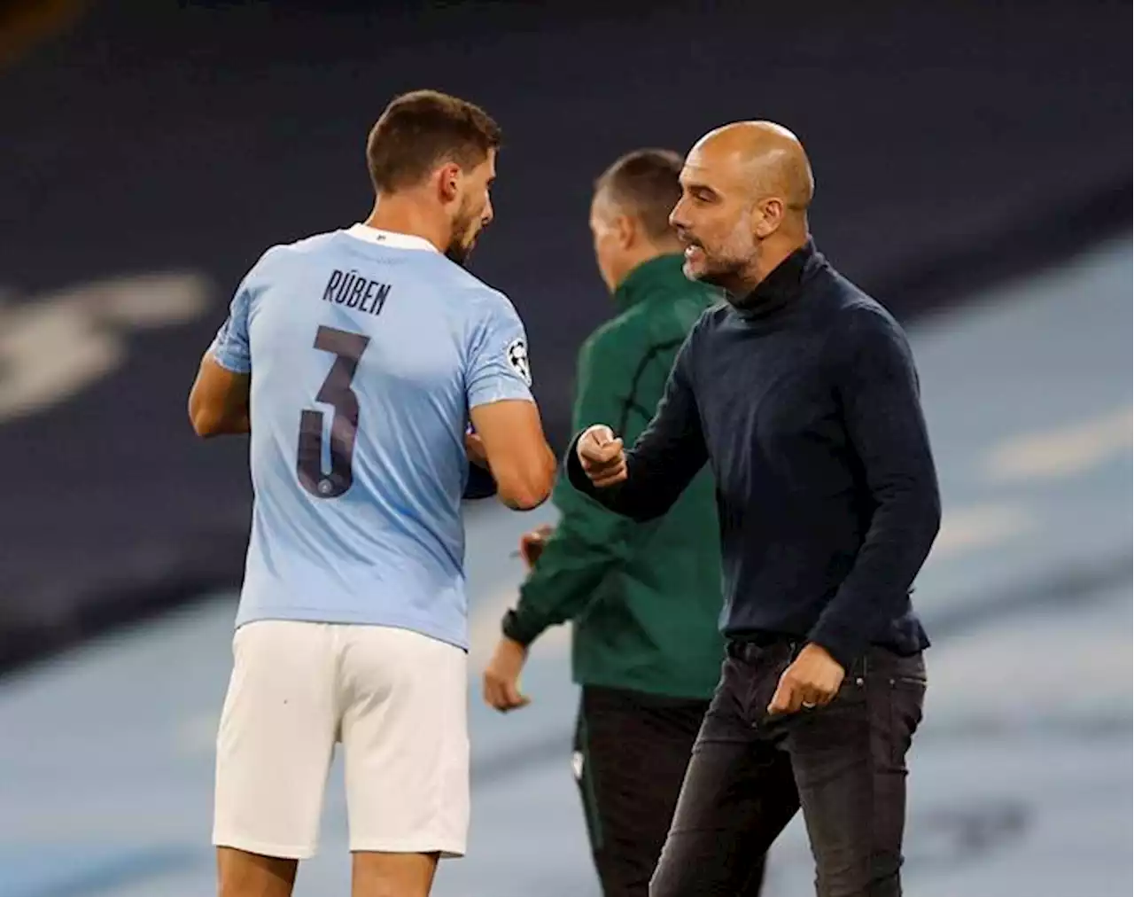 Pep Guardiola esclarece casos de Rúben Dias e Bernardo Silva (Manchester City)