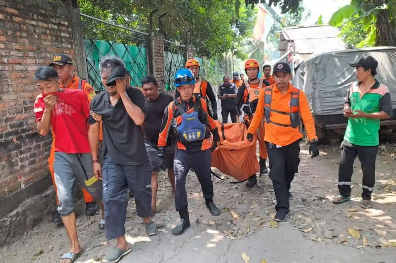 Tim SAR gabungan temukan balita yang tenggelam di Kali Ciliwung