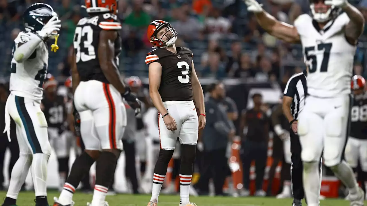 Browns backing second-year kicker Cade York despite his preseason struggles, late miss vs. Eagles