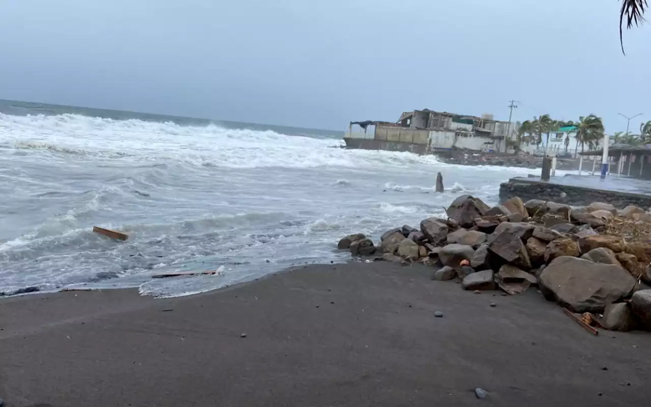 Huracán Hilary provoca primera alerta de tormenta tropical en la historia de California