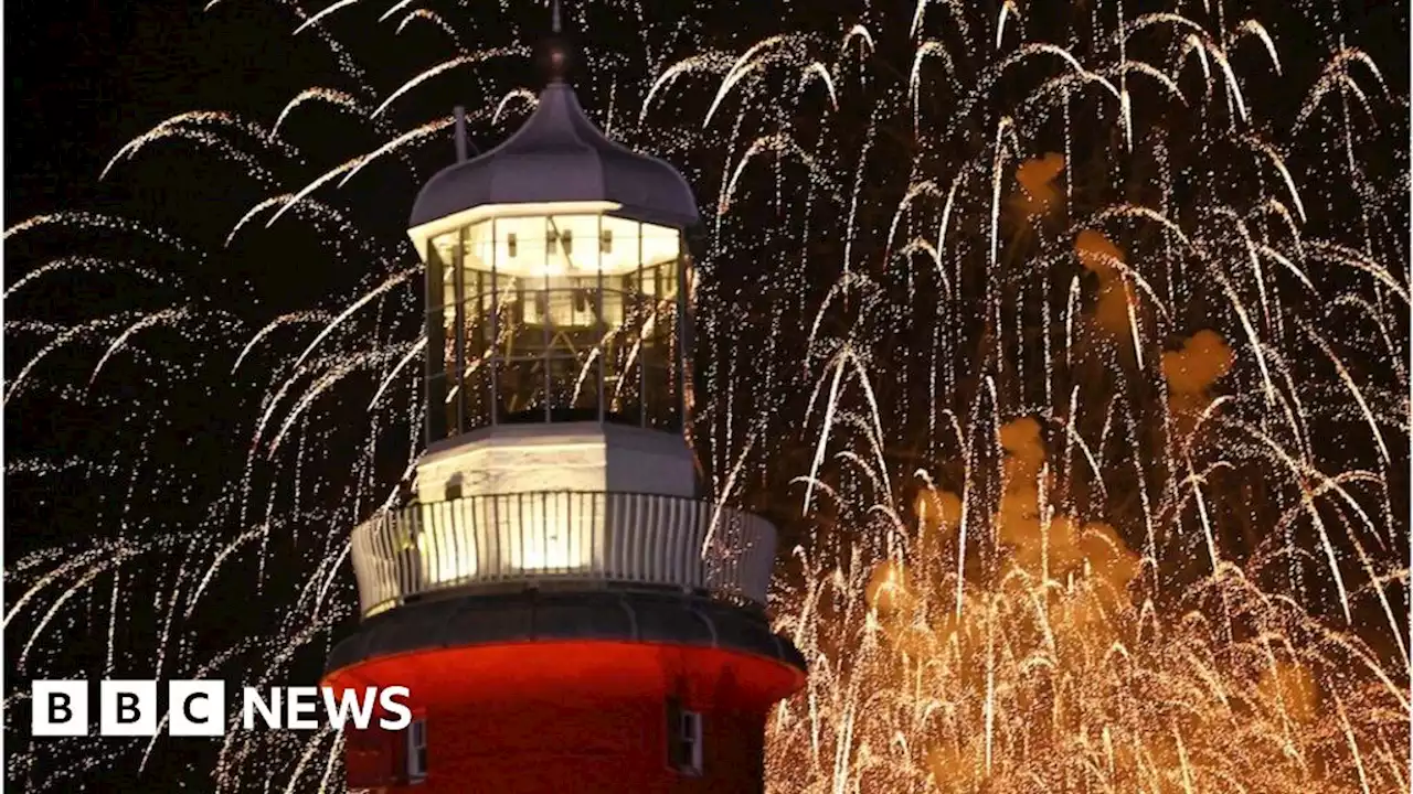 Thousands gathered for British Fireworks Championships in Plymouth