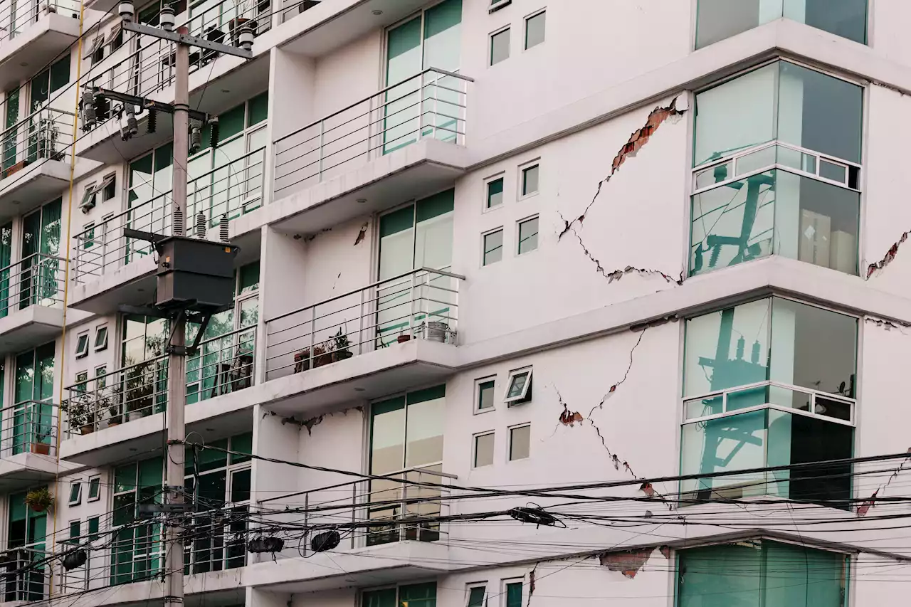 Qué hacer durante un temblor si está en un edificio: le explicamos