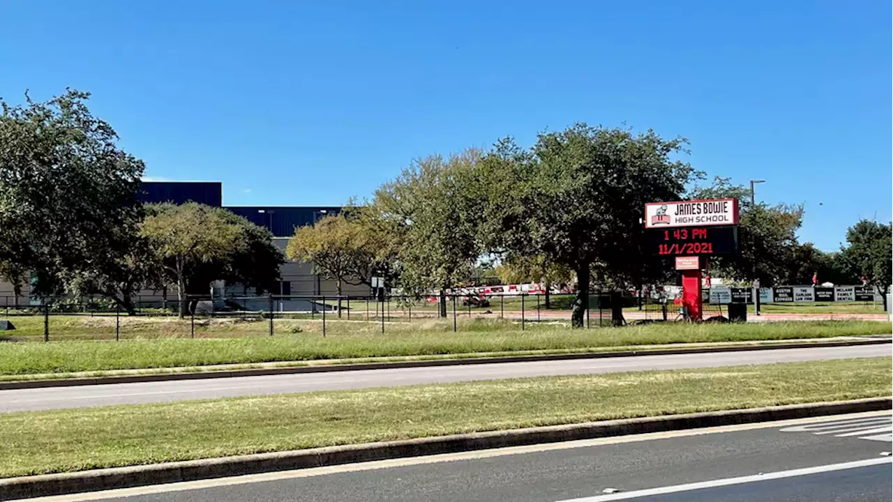 Person in custody after alleged social media threat against Bowie High School