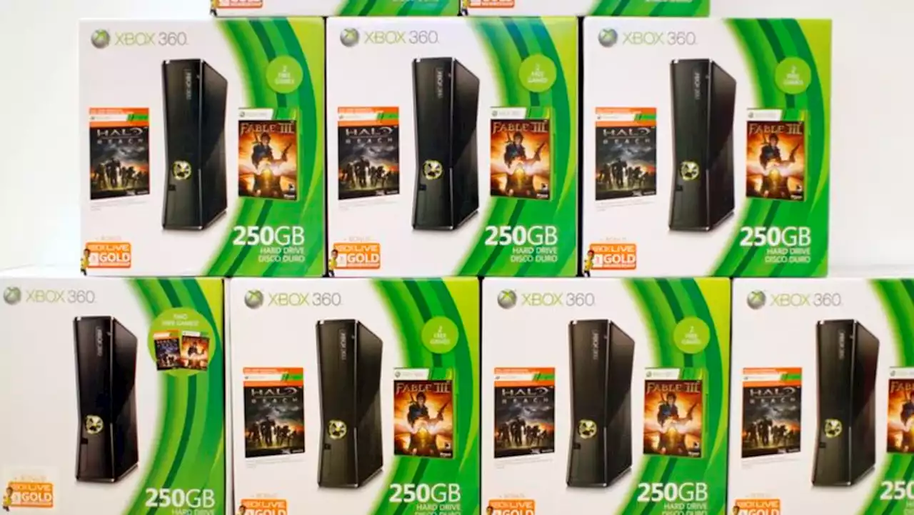 Microsoft to shut Xbox 360's online store next year
