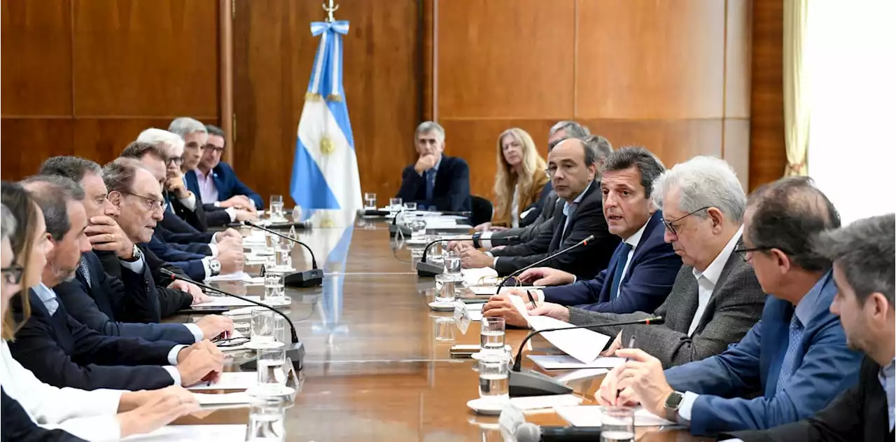 Los bancos usaron el seguro acordado con el Gobierno para deshacerse de bonos después de la devaluación