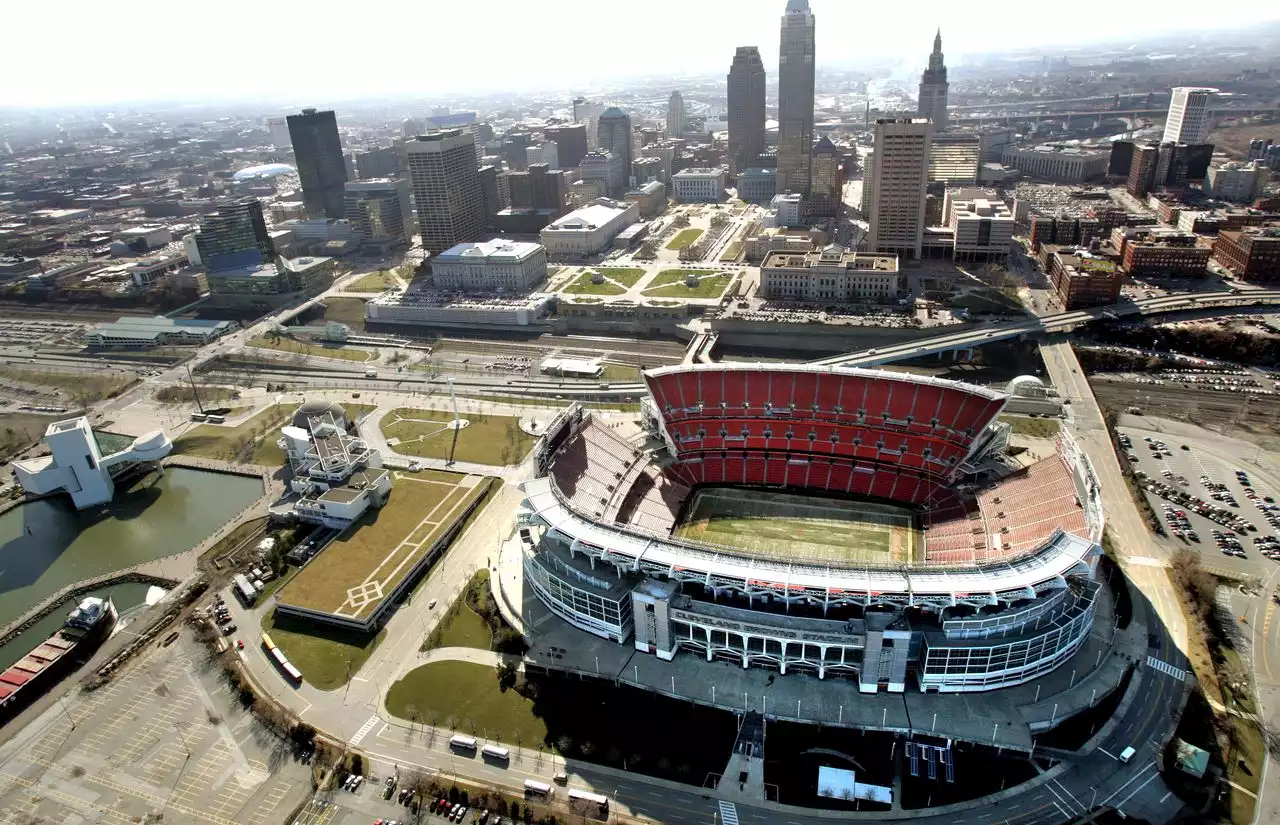 Amid lease talks, Cleveland to sign off on $3.4M in repairs to Browns Stadium