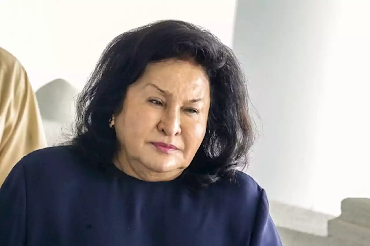 Rosmah gets passport back to visit daughter in Singapore