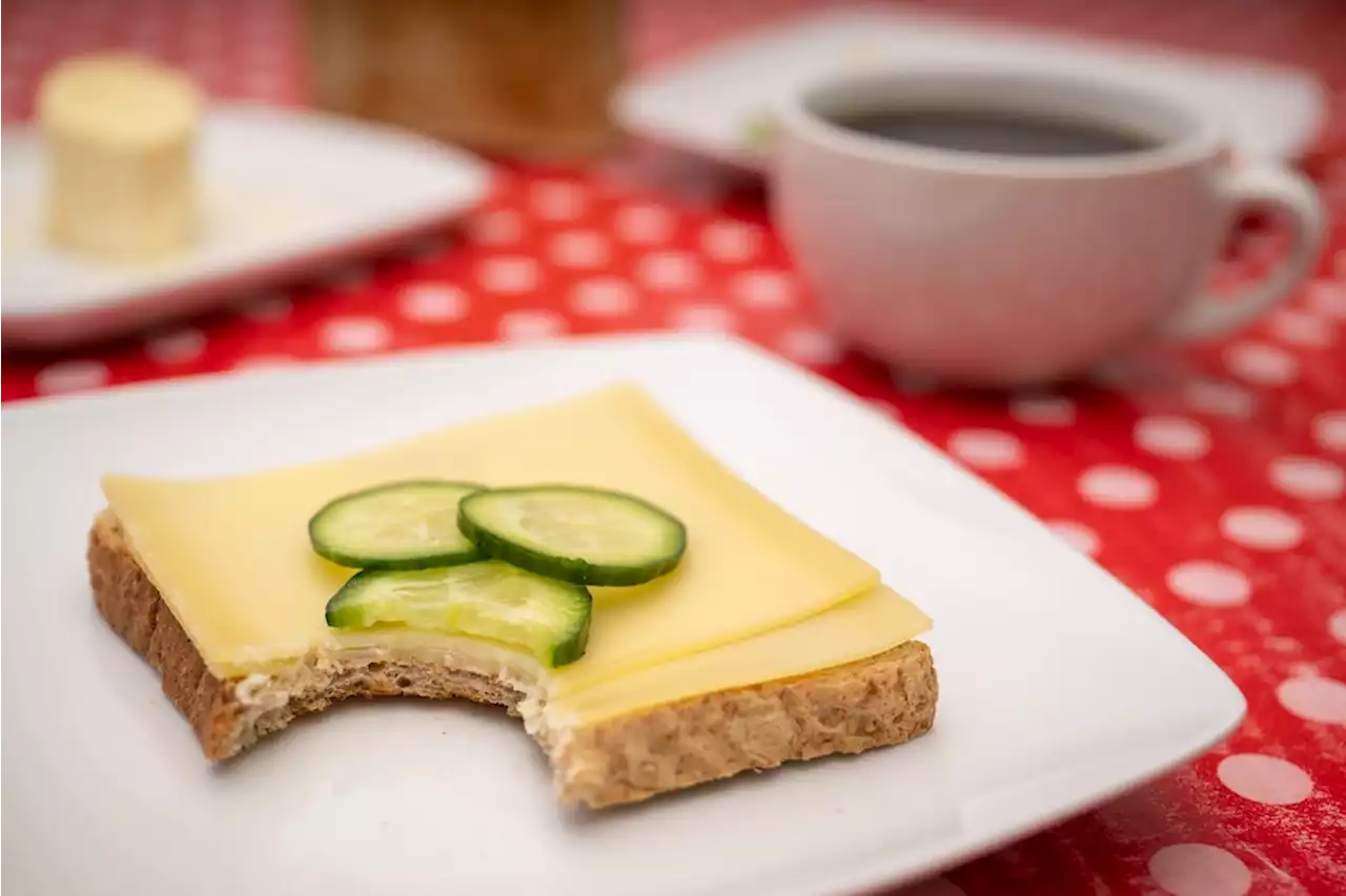 Achtung, Rückruf!: Wegen schädlicher Bakterien: Lidl warnt vor Verzehr dieses Käse-Produkts