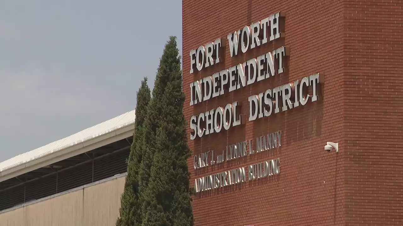 9 Fort Worth ISD schools have issues with air conditioning Friday after cable damaged