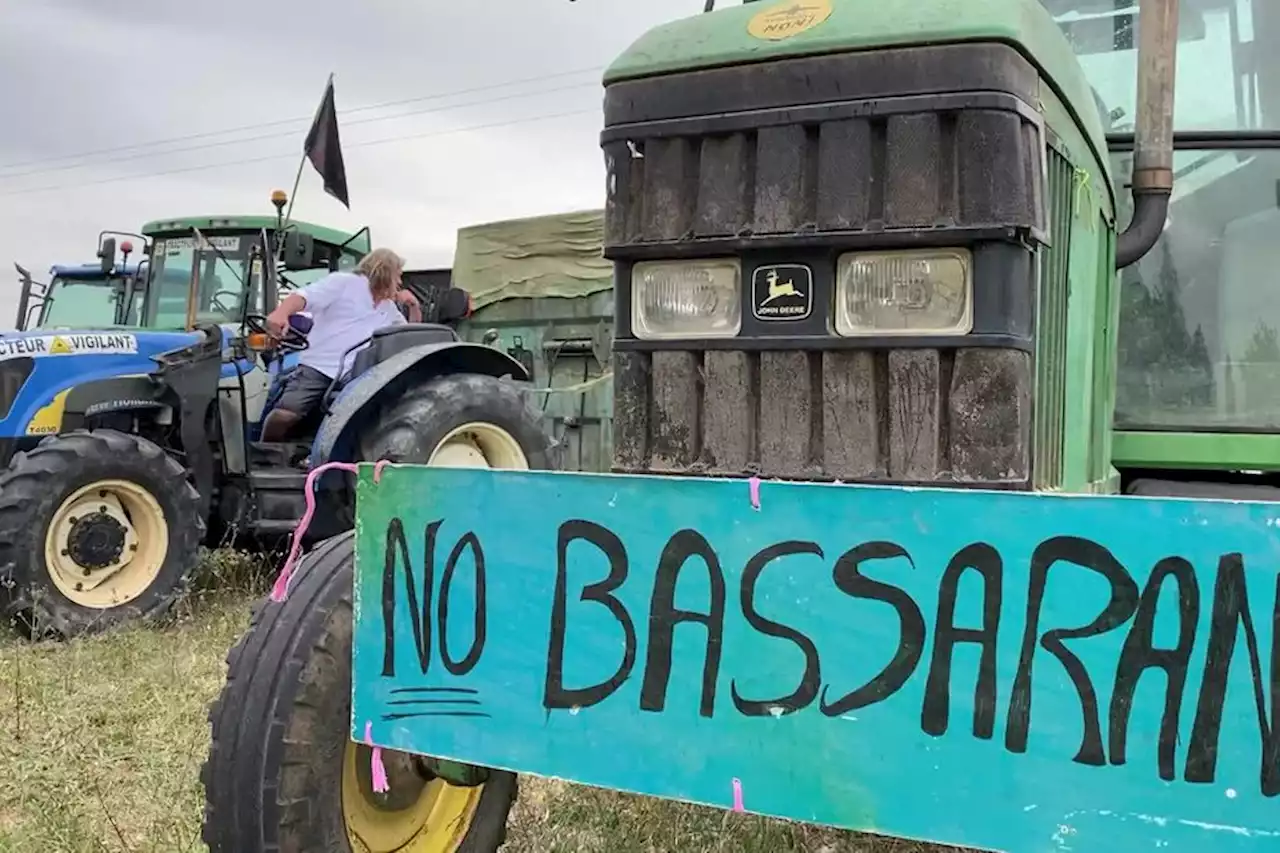 Le Convoi de l'eau a pris la route à Lezay pour dire 'non aux mégabassines'