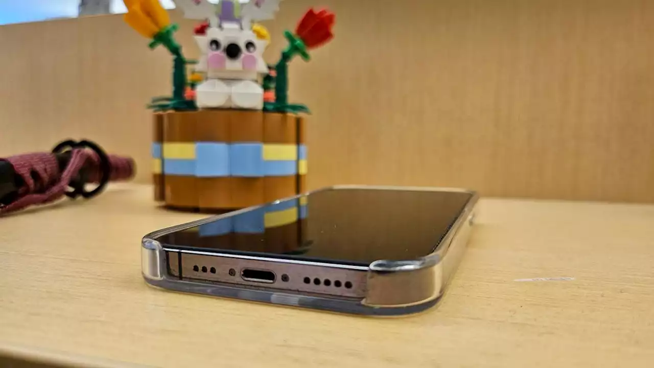 High-End iPhone 15s Could Charge at a Rapid 35 Watts