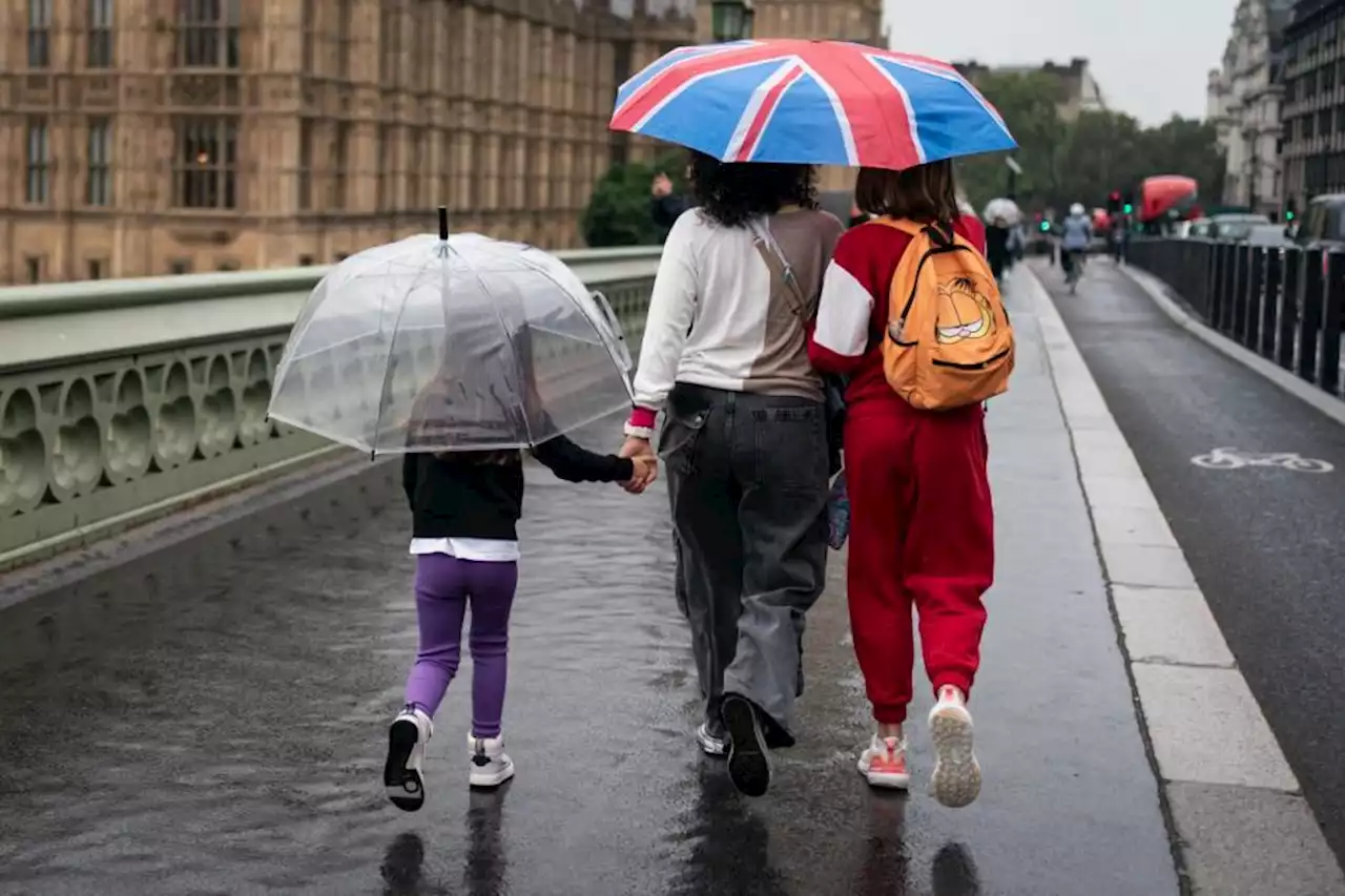 Storm Betty weather warning for UK ahead of heavy rain and gale-force winds