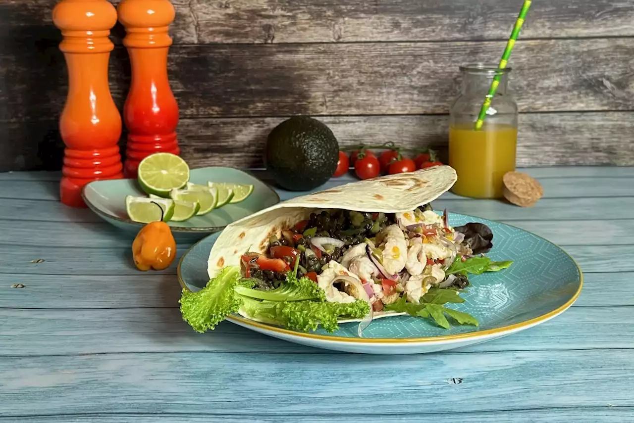 Ceviche und Linsensalat Taco