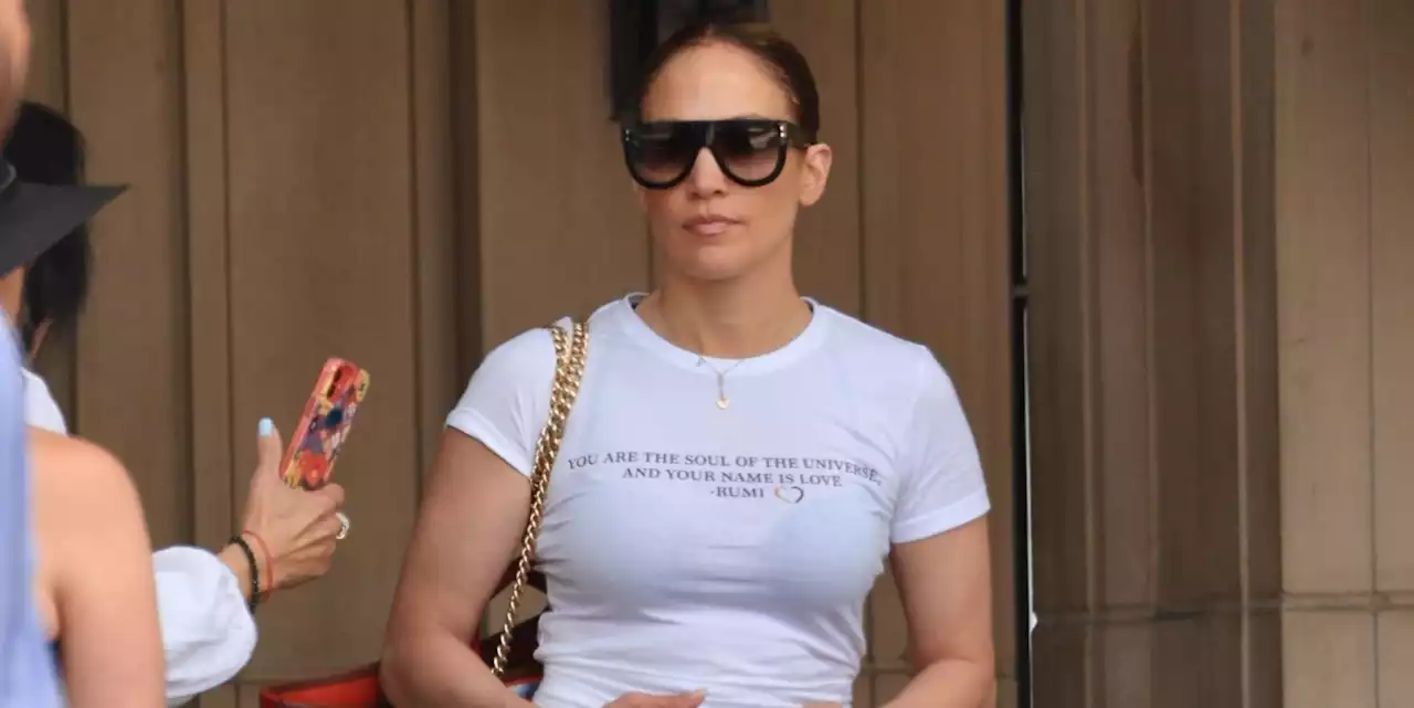 Jennifer Lopez’s Casual White Tee Includes a Romantic Nod to Ben Affleck